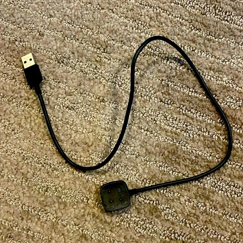 Original fitbit sense charger
